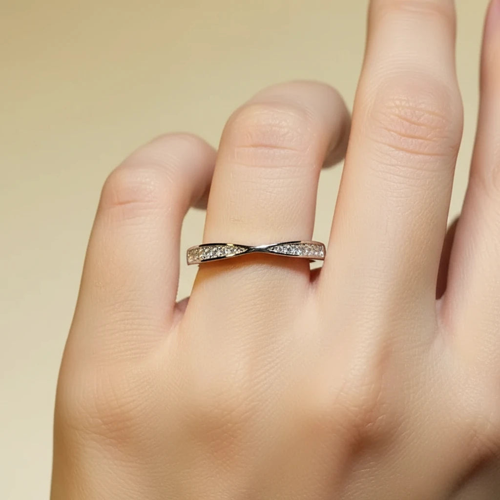 Bague strass élégante