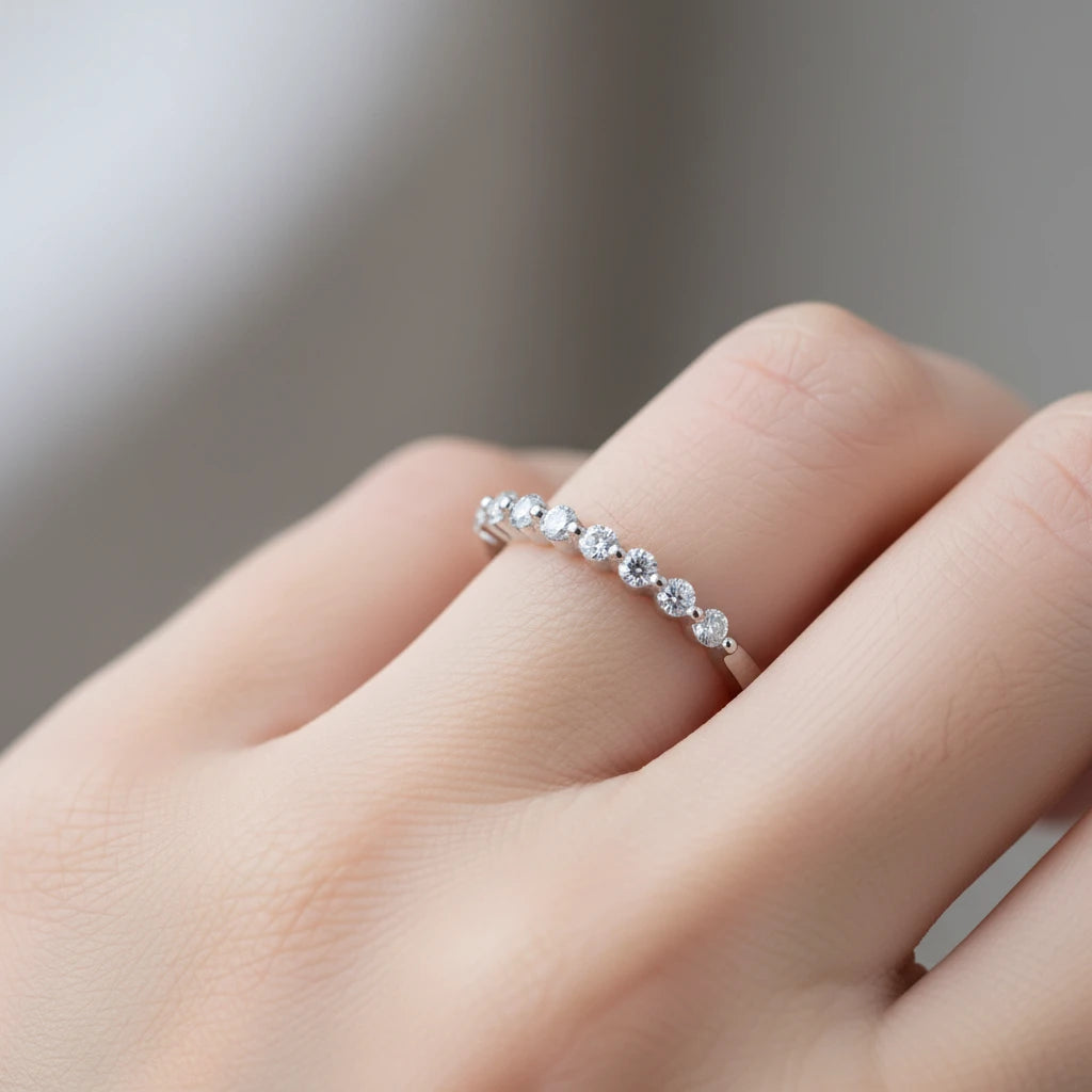 Bague strass élégante
