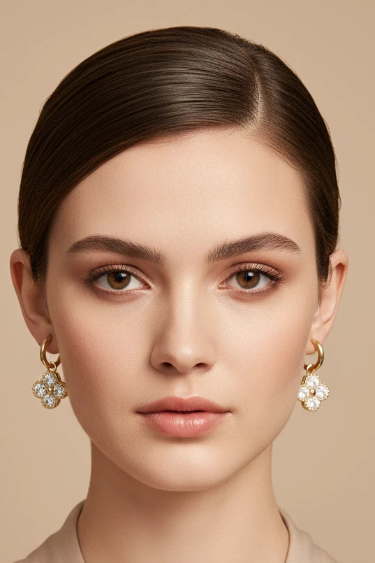 Boucle d'oreille pendante plaqué or et argent