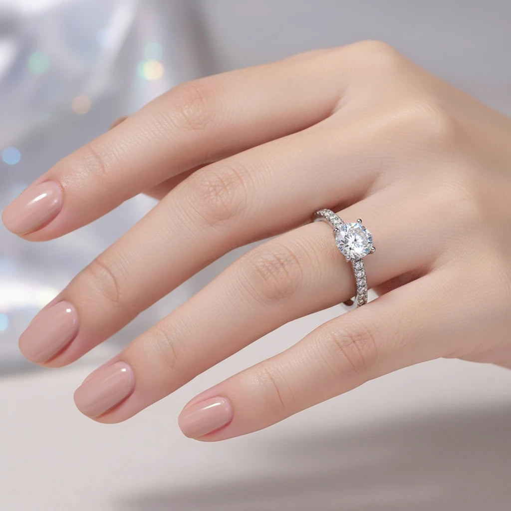 Bague strass élégante