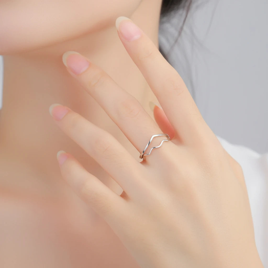 Bague vague dorée ou argentée